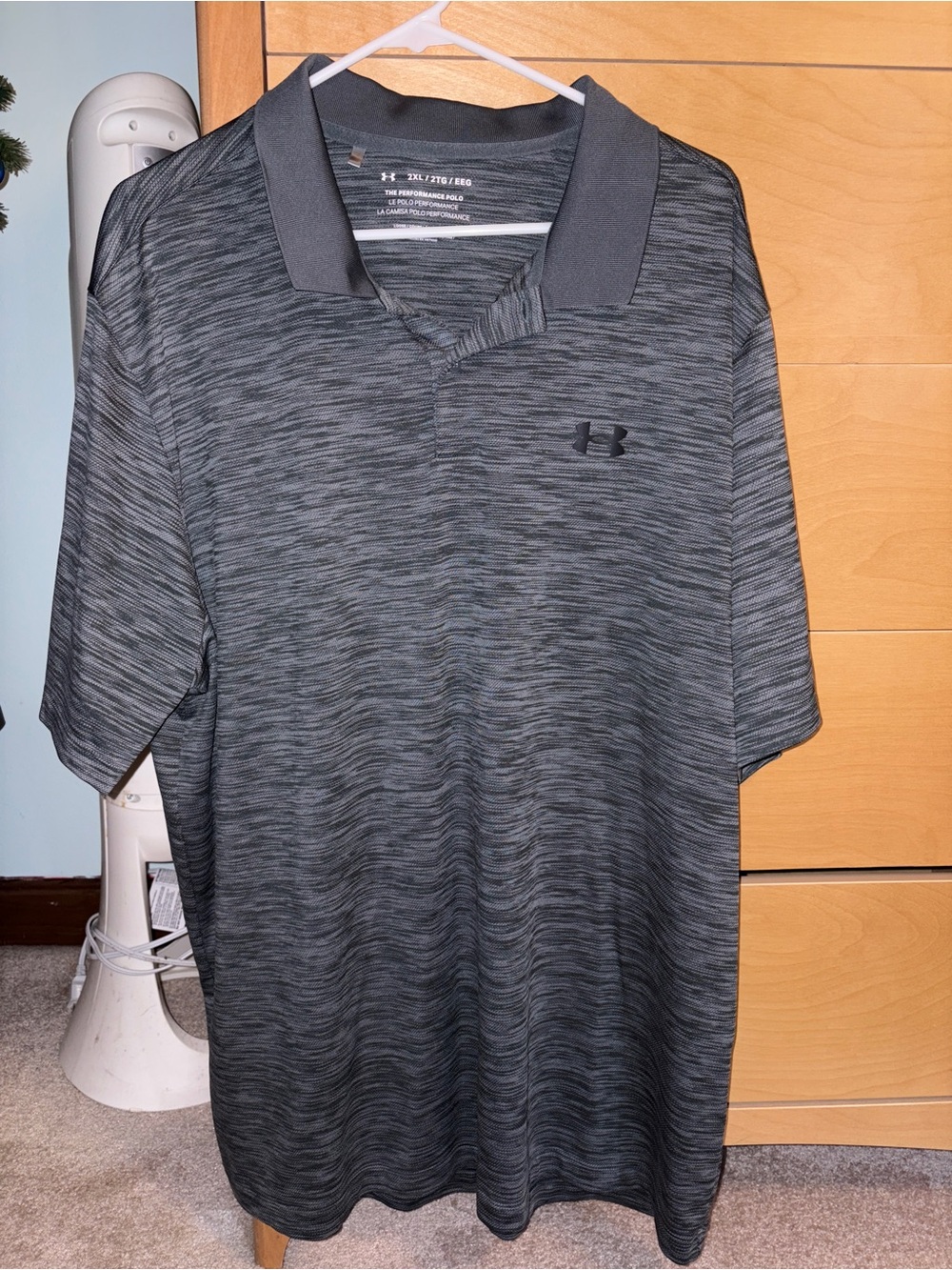 Under Armour Men’s Black & Gray Heathered Polo
